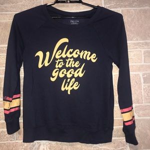 🌸Zoe +Luv Lightweight Sweatshirt Size M